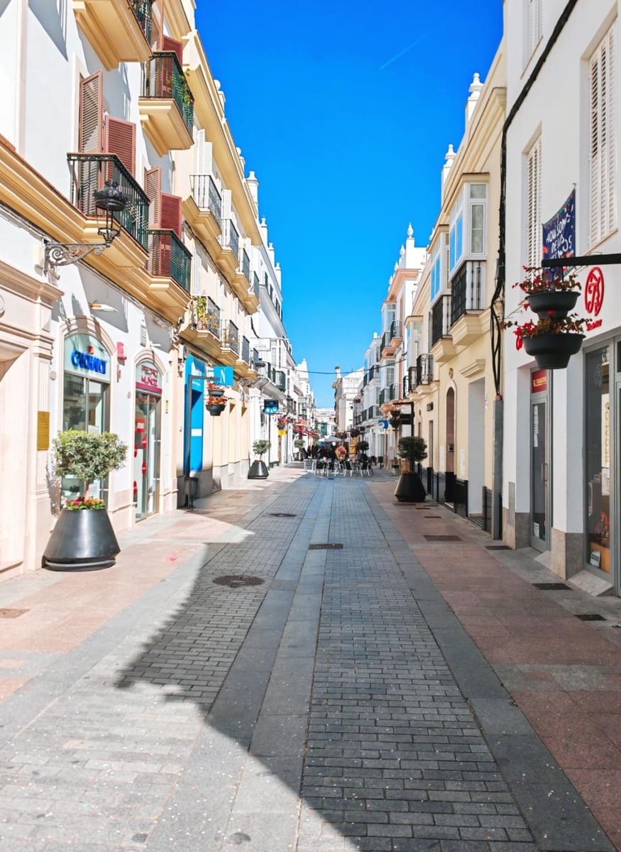 3 quarto Apartamento para venda em Chiclana de la Frontera - 200 000 € (Ref: 9627773)