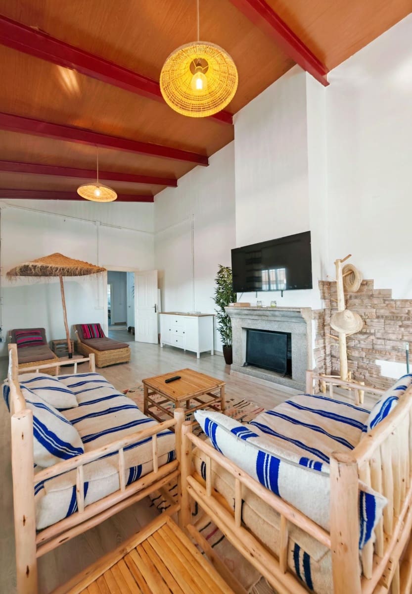 Chalet de 4 habitaciones en Chiclana de la Frontera en venta con piscina - 250.000 € (Ref: 9634490)