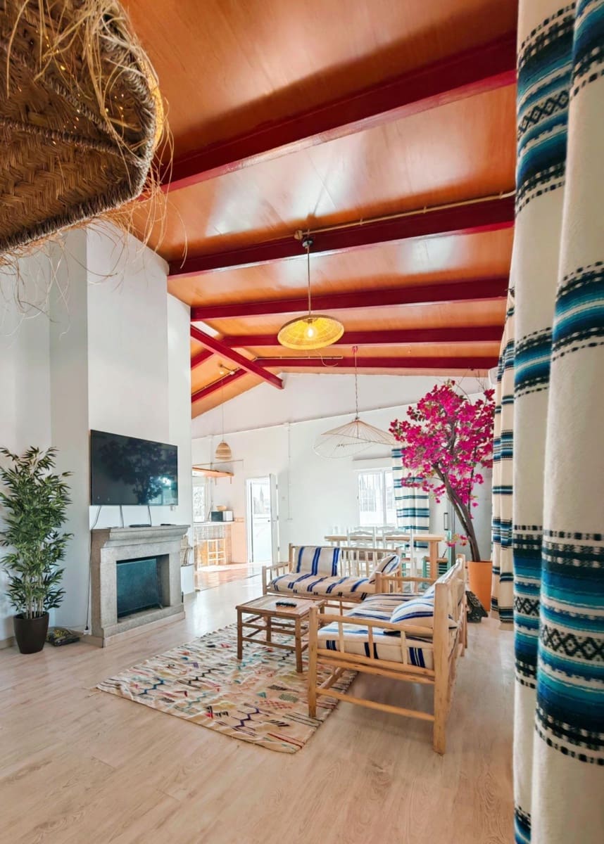 Chalet de 4 habitaciones en Chiclana de la Frontera en venta con piscina - 250.000 € (Ref: 9634490)