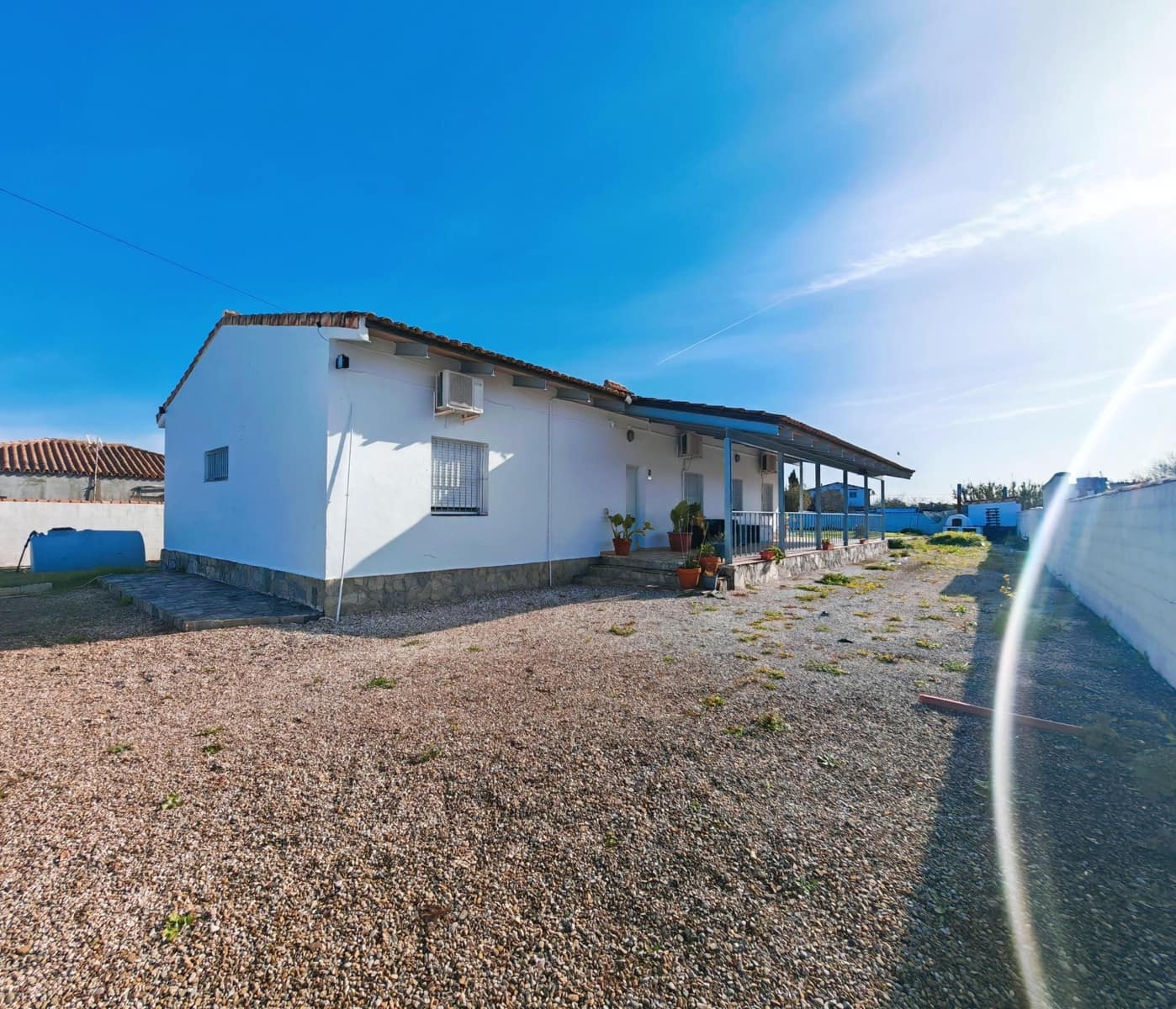 Chalet de 4 habitaciones en Chiclana de la Frontera en venta con piscina - 250.000 € (Ref: 9634490)