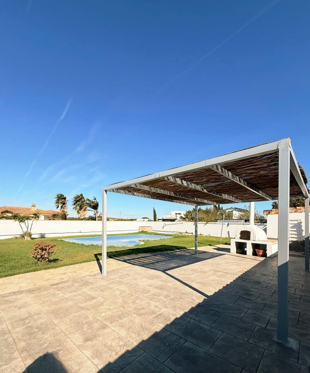 4 camera da letto Villa in vendita in Chiclana de la Frontera con piscina garage - 270.000 € (Rif: 9634490)