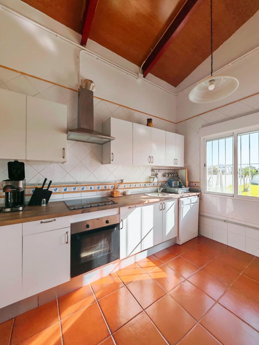 4 camera da letto Villa in vendita in Chiclana de la Frontera con piscina garage - 270.000 € (Rif: 9634490)