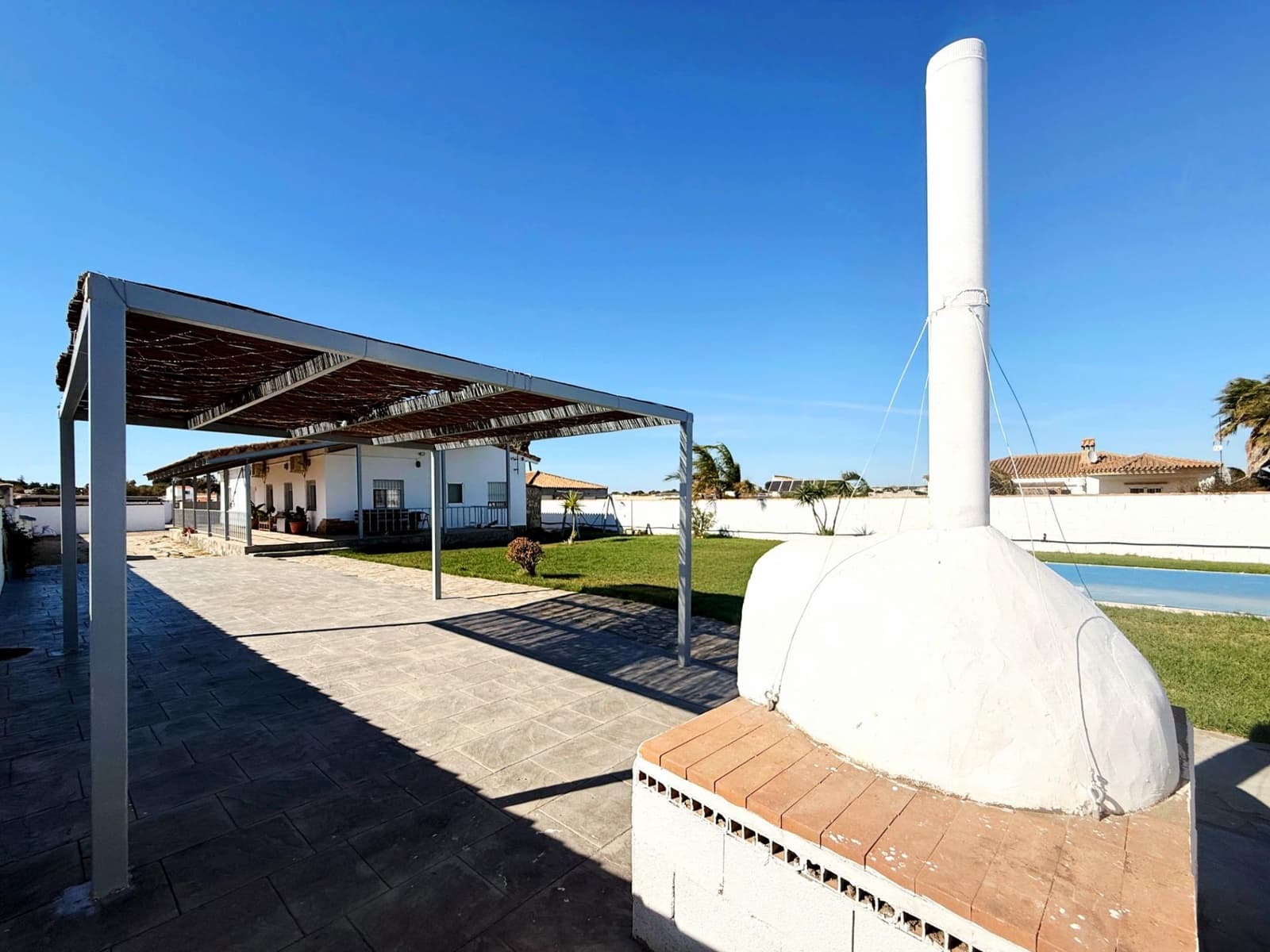 4 camera da letto Villa in vendita in Chiclana de la Frontera con piscina garage - 270.000 € (Rif: 9634490)