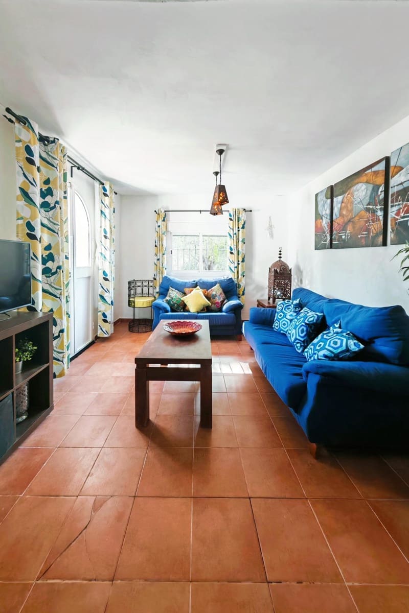 3 soveværelse Villa til salg i Medina-Sidonia med swimmingpool - € 129.950 (Ref: 9640386)