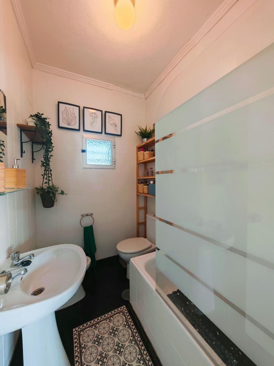 3 soveværelse Villa til salg i Medina-Sidonia med swimmingpool - € 129.950 (Ref: 9640386)