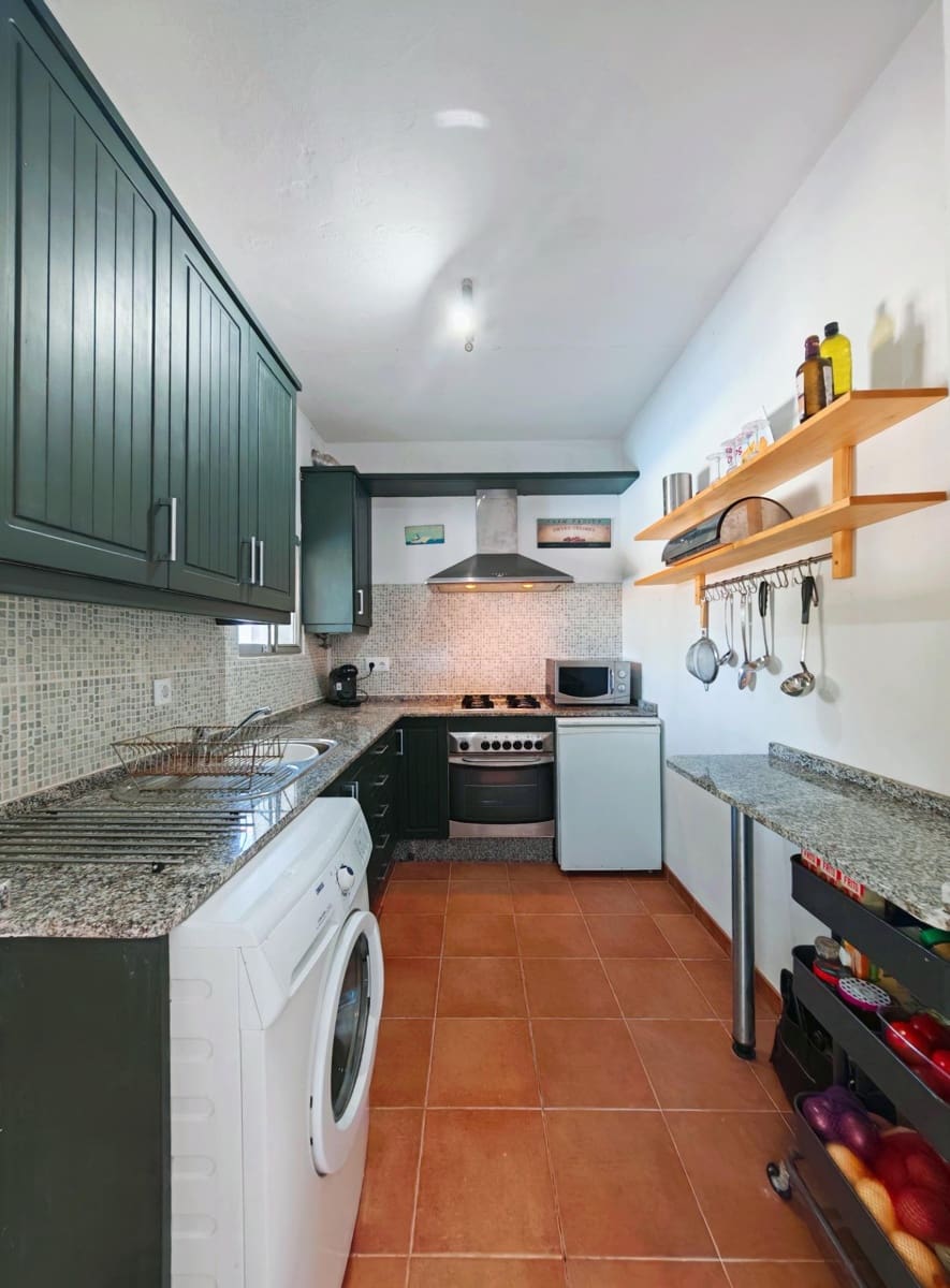 3 soveværelse Villa til salg i Medina-Sidonia med swimmingpool - € 129.950 (Ref: 9640386)