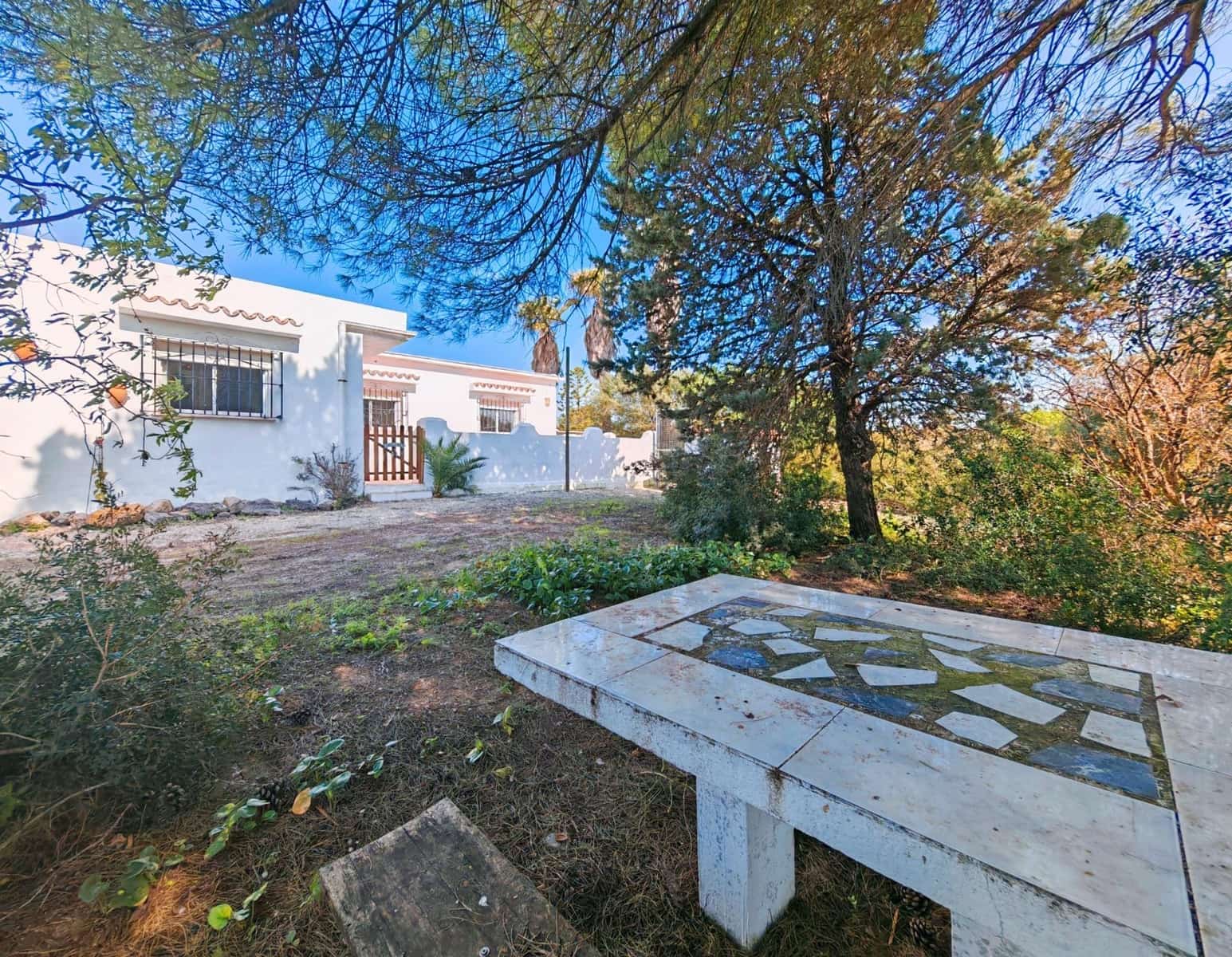 3 soveværelse Villa til salg i Medina-Sidonia med swimmingpool - € 129.950 (Ref: 9640386)