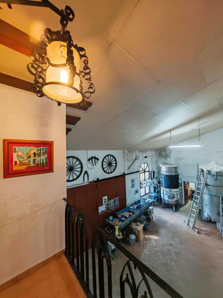 3 sypialnia Willa na sprzedaż w El Puerto de Santa Maria z basenem garażem - 437 000 € (Ref: 9656256)