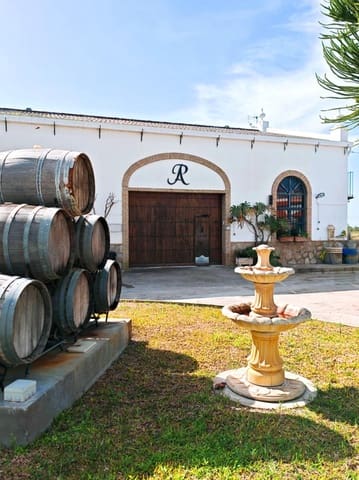 3 sypialnia Willa na sprzedaż w El Puerto de Santa María z basenem garażem - 437 000 € (Ref: 9656256)