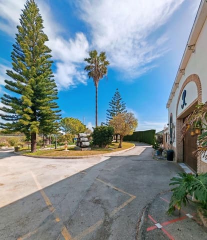 3 sypialnia Willa na sprzedaż w El Puerto de Santa María z basenem garażem - 437 000 € (Ref: 9656256)