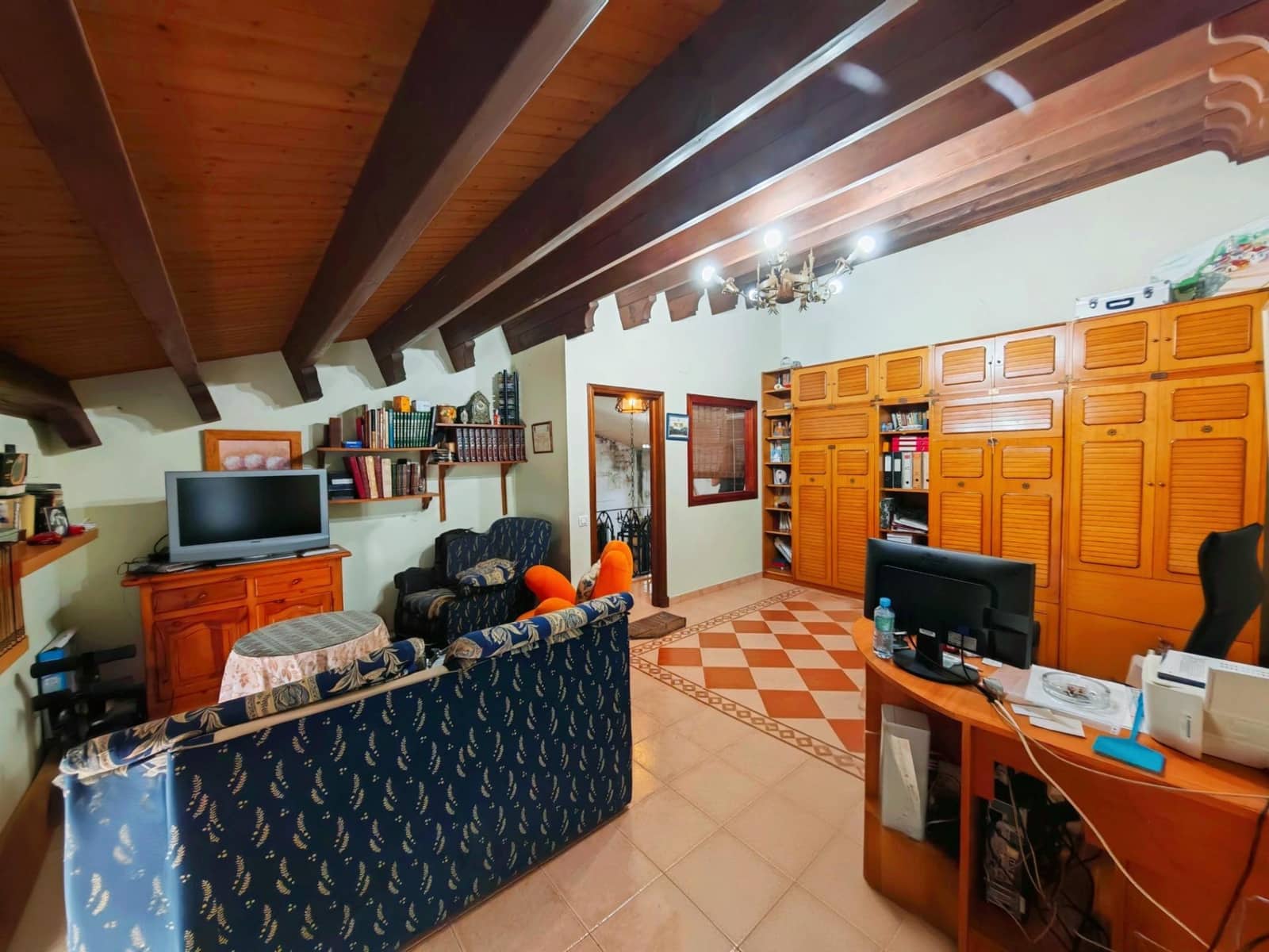 3 sypialnia Willa na sprzedaż w El Puerto de Santa Maria z basenem garażem - 437 000 € (Ref: 9656256)