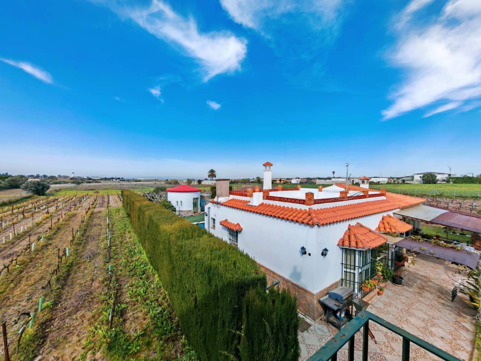 3 sypialnia Willa na sprzedaż w El Puerto de Santa Maria z basenem garażem - 437 000 € (Ref: 9656256)