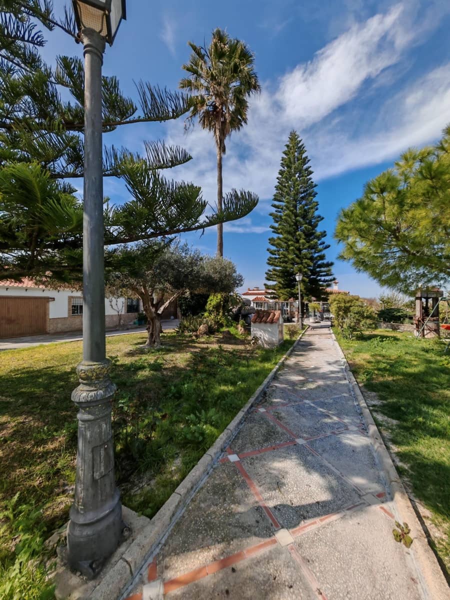 3 sypialnia Willa na sprzedaż w El Puerto de Santa Maria z basenem garażem - 437 000 € (Ref: 9656256)