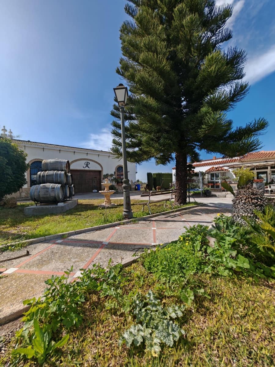 3 sypialnia Willa na sprzedaż w El Puerto de Santa Maria z basenem garażem - 437 000 € (Ref: 9656256)