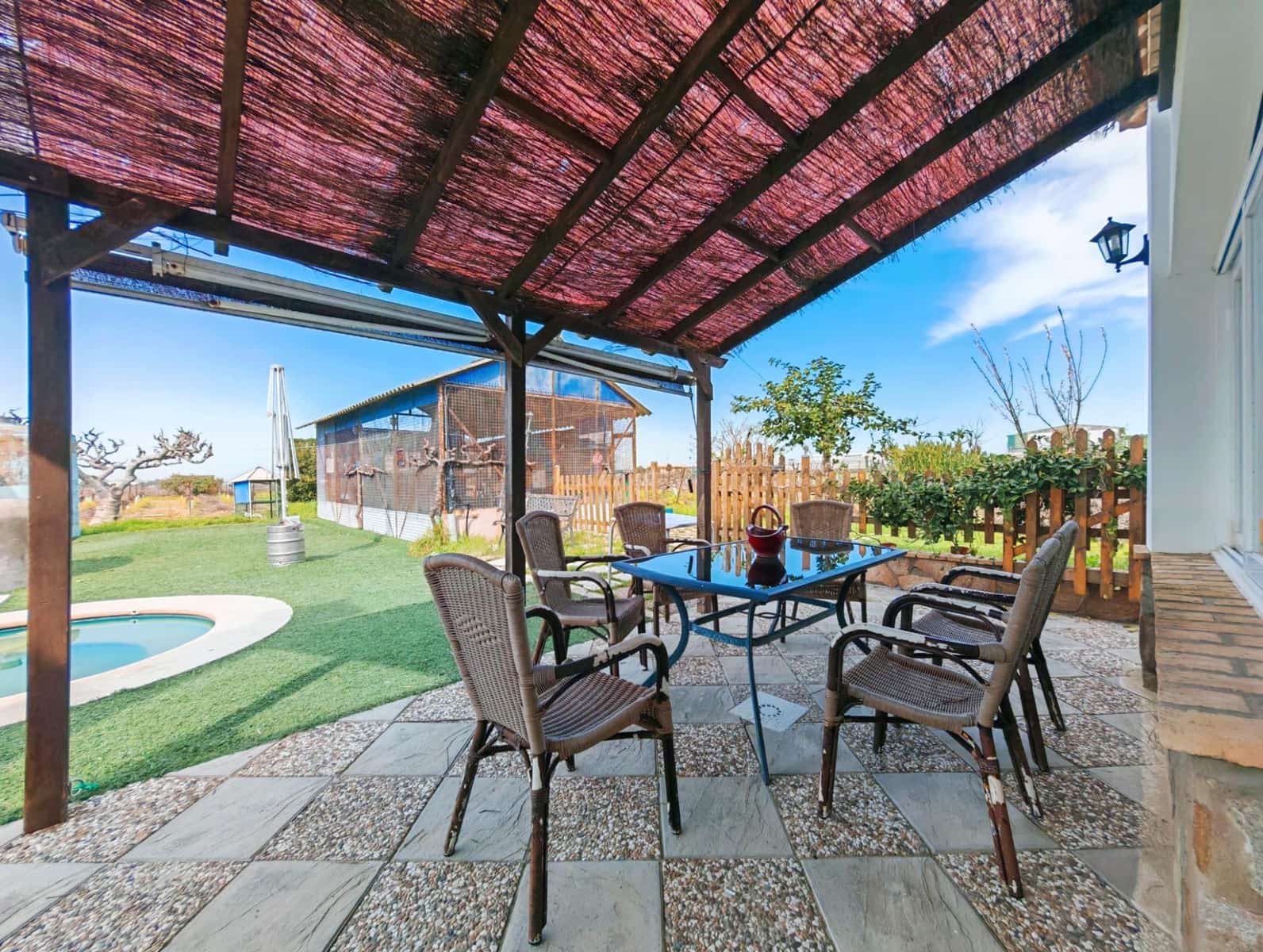 3 sypialnia Willa na sprzedaż w El Puerto de Santa Maria z basenem garażem - 437 000 € (Ref: 9656256)