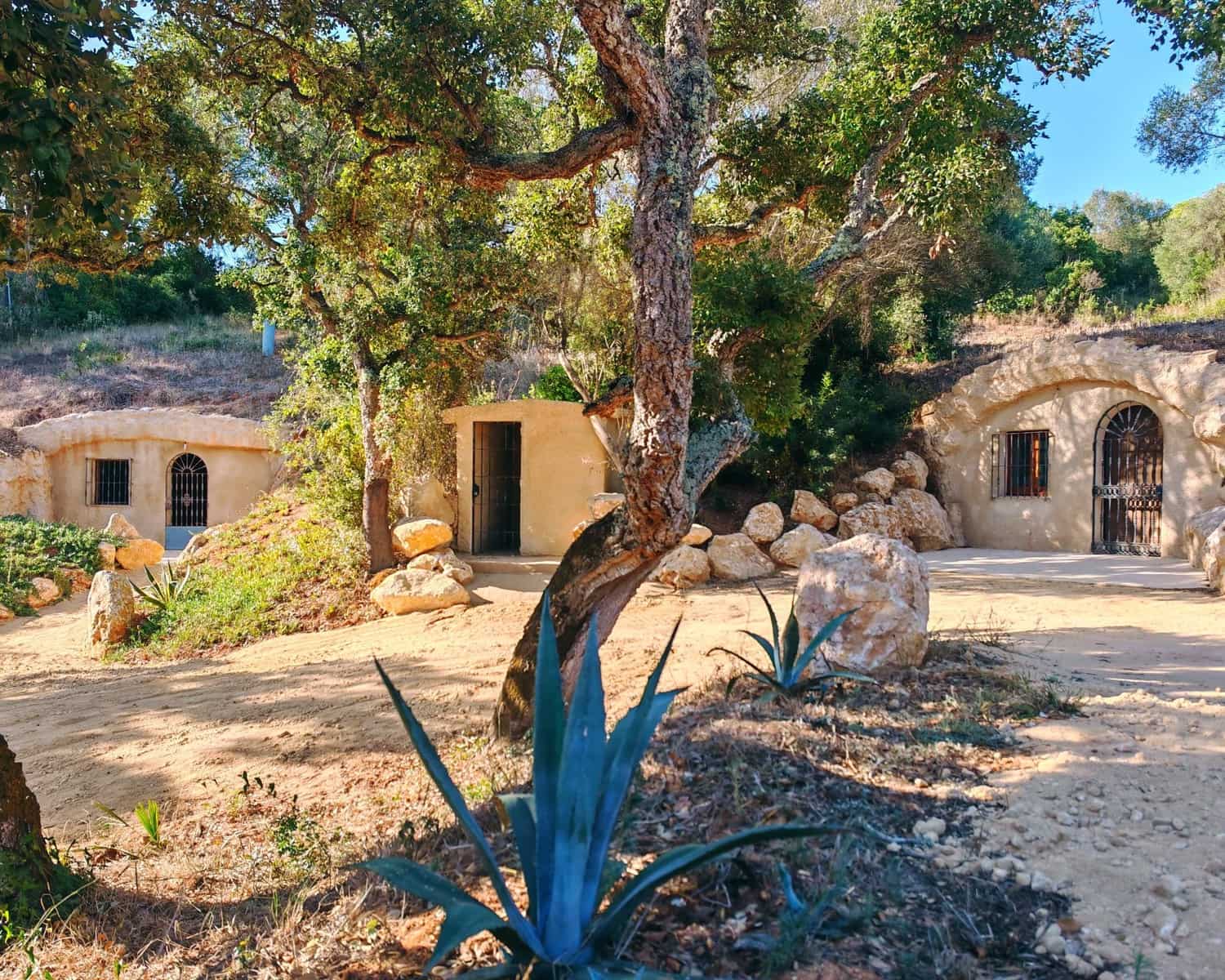 7 bedroom Villa for sale in Barbate with pool garage - € 565,000 (Ref: 9690947)