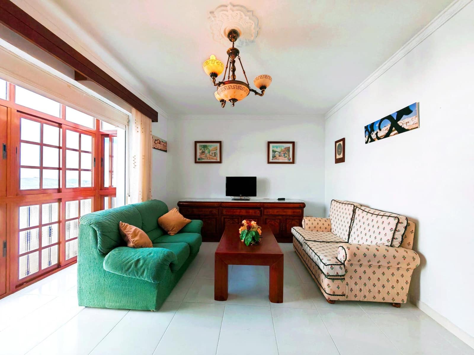 4 quarto Casa em Banda para venda em Vejer de la Frontera com garagem - 350 000 € (Ref: 9726782)