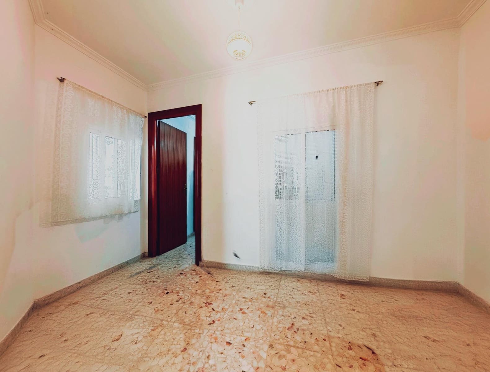 4 quarto Casa em Banda para venda em Vejer de la Frontera com garagem - 350 000 € (Ref: 9726782)