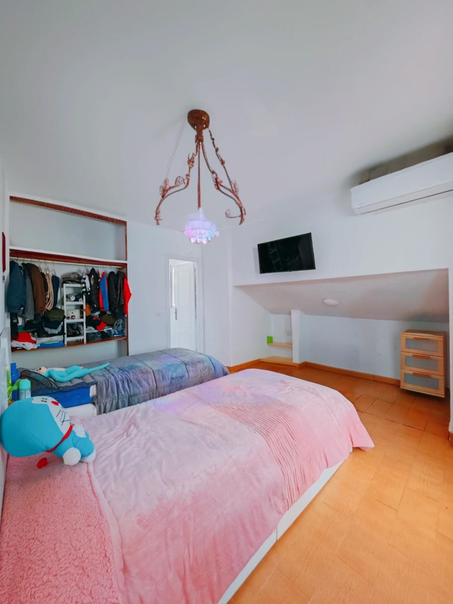 7 sypialnia Willa na sprzedaż w Chiclana de la Frontera z basenem garażem - 445 000 € (Ref: 9735703)
