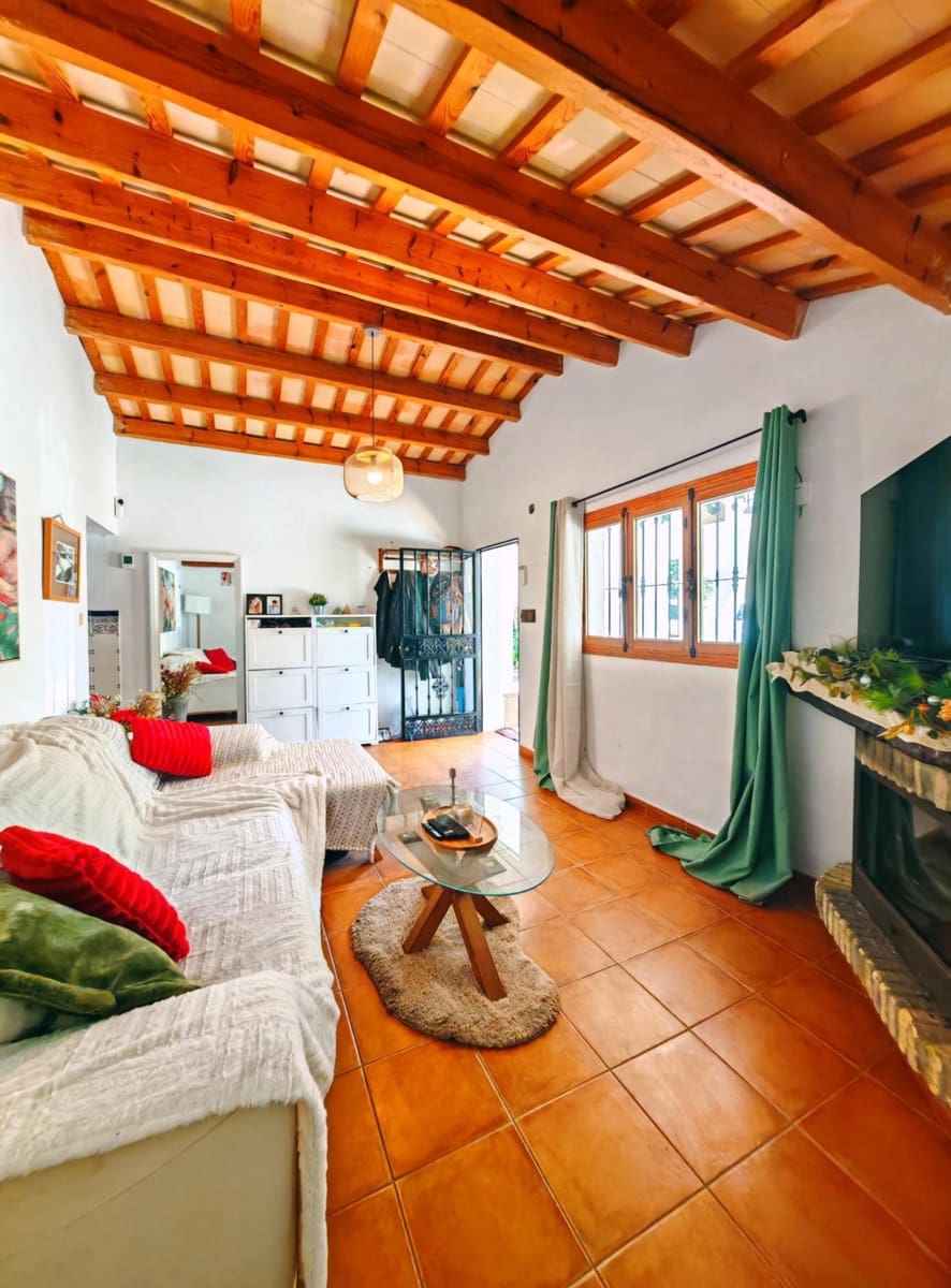 7 sypialnia Willa na sprzedaż w Chiclana de la Frontera z basenem garażem - 445 000 € (Ref: 9735703)