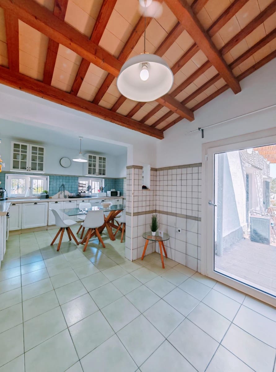 7 sypialnia Willa na sprzedaż w Chiclana de la Frontera z basenem garażem - 445 000 € (Ref: 9735703)