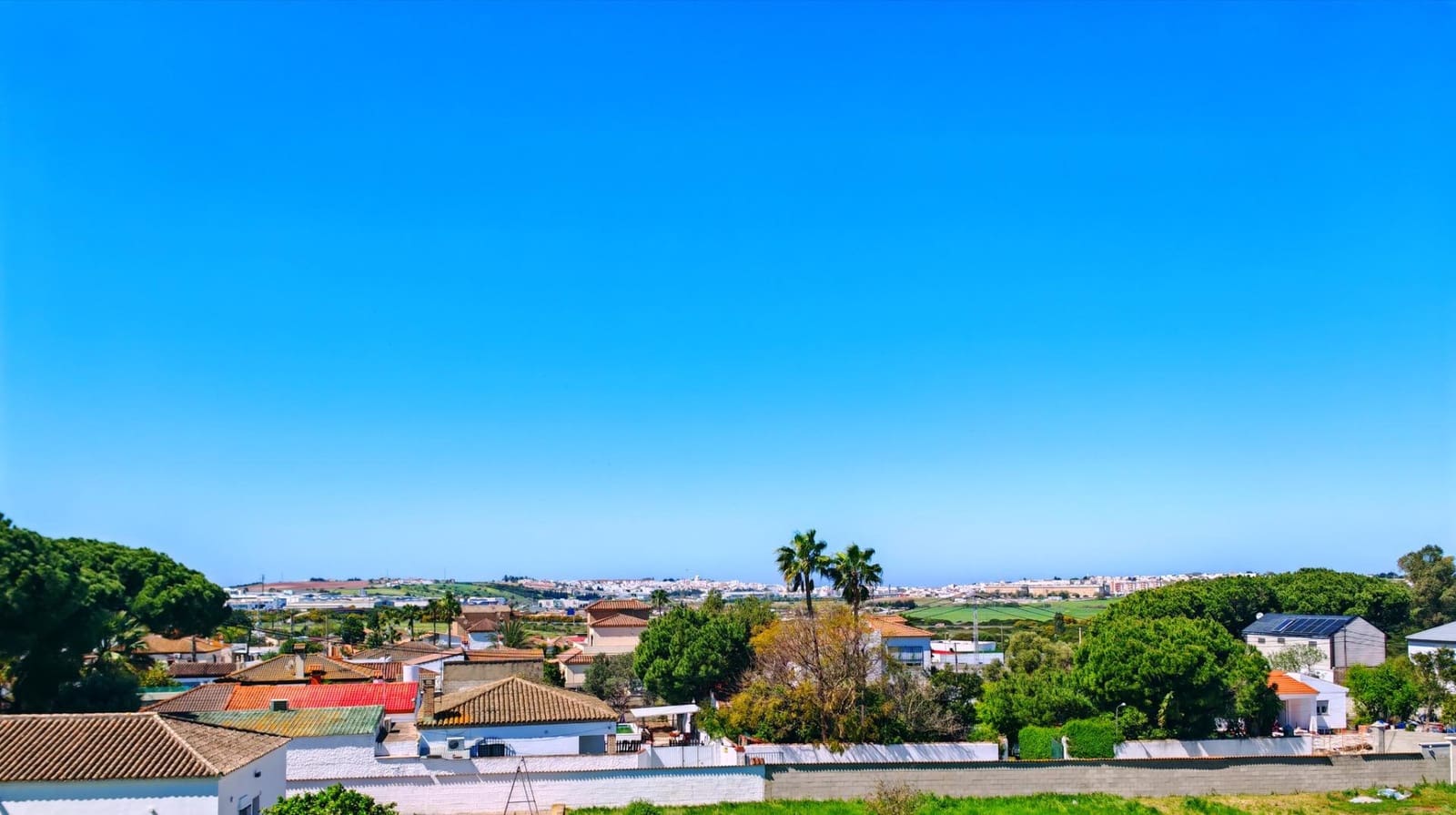 7 sypialnia Willa na sprzedaż w Chiclana de la Frontera z basenem garażem - 445 000 € (Ref: 9735703)