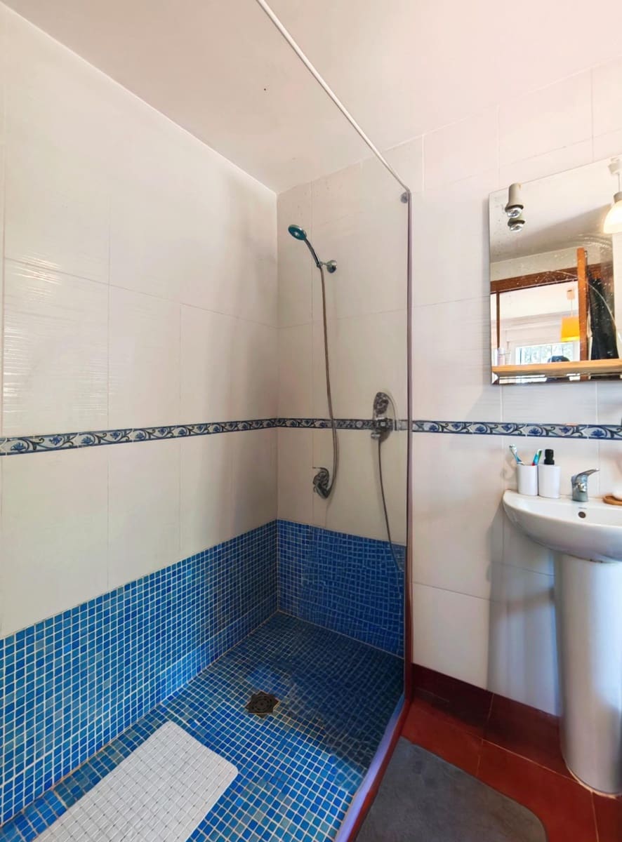 7 sypialnia Willa na sprzedaż w Chiclana de la Frontera z basenem garażem - 445 000 € (Ref: 9735703)