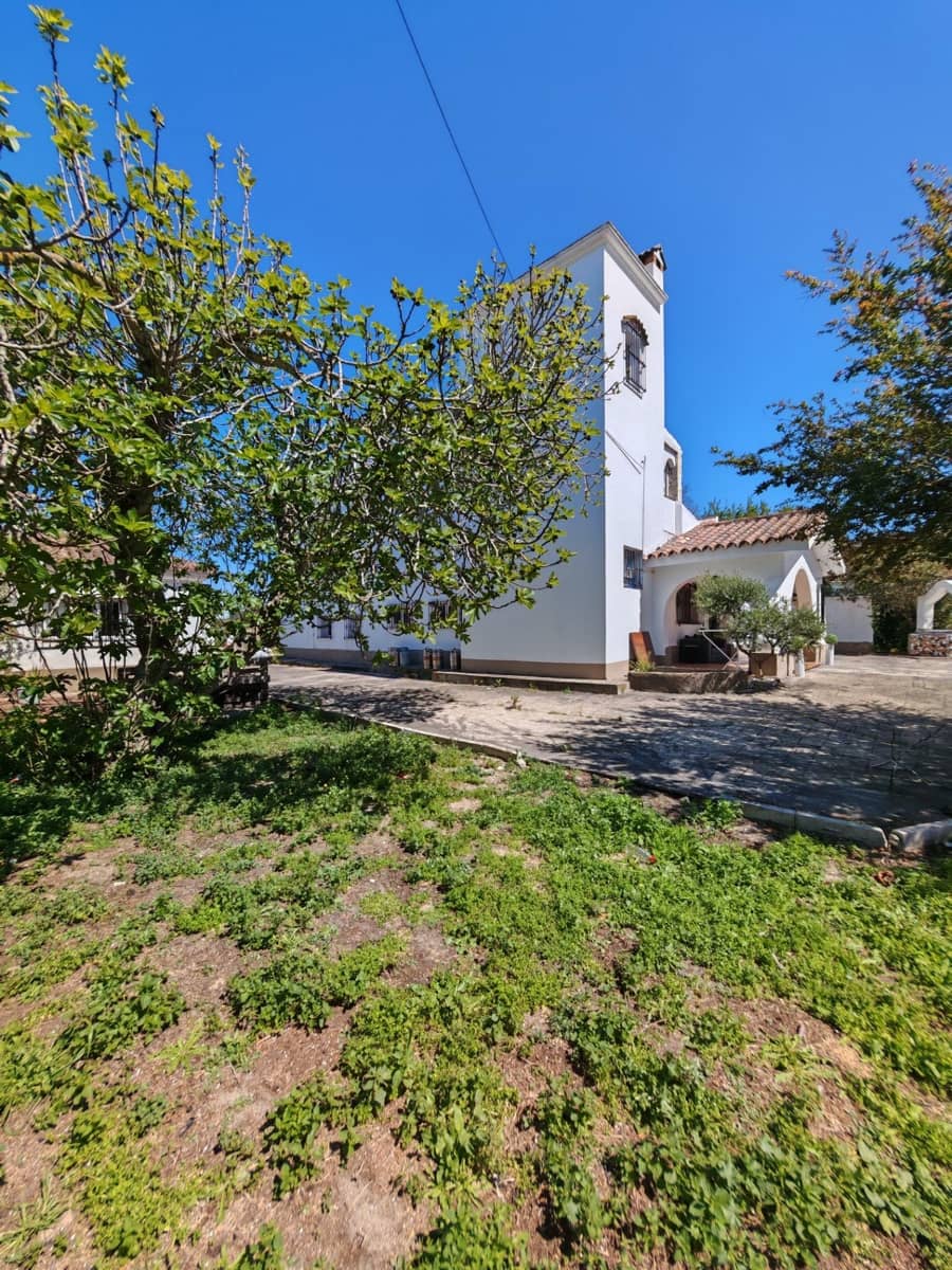 7 sypialnia Willa na sprzedaż w Chiclana de la Frontera z basenem garażem - 445 000 € (Ref: 9735703)