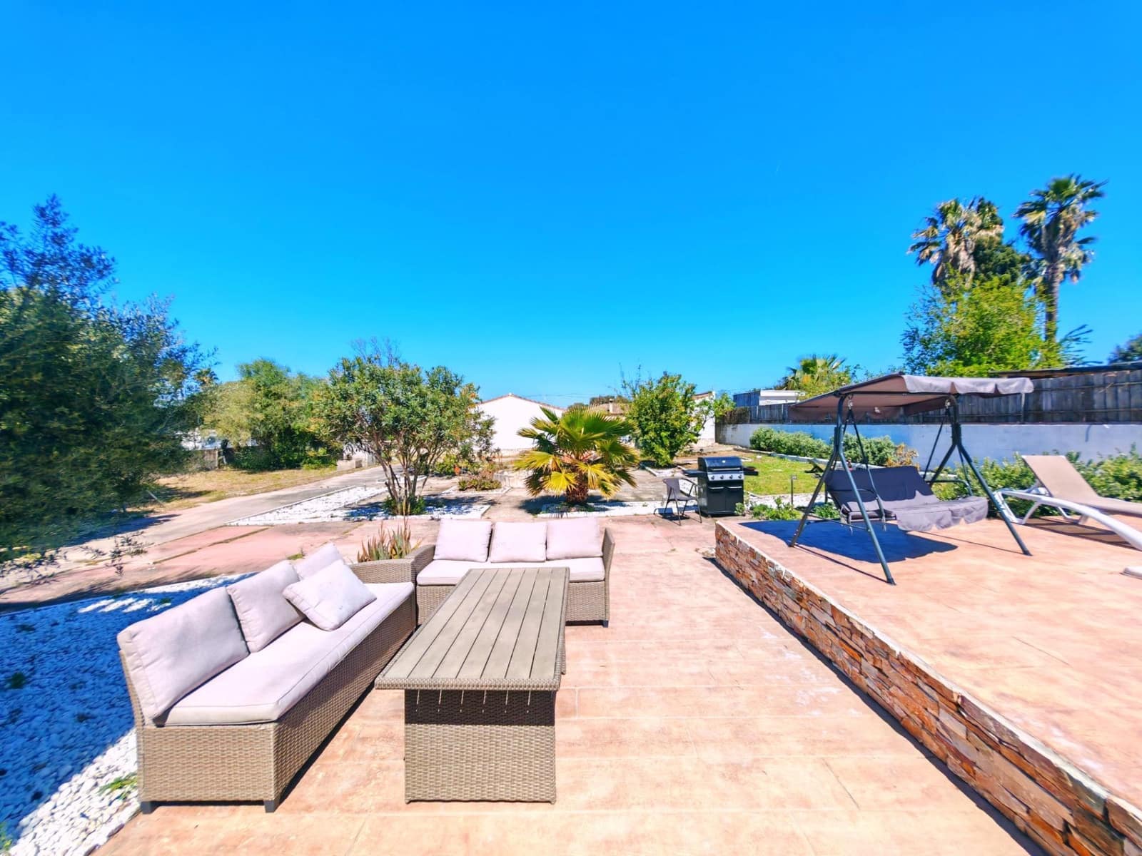 7 sypialnia Willa na sprzedaż w Chiclana de la Frontera z basenem garażem - 445 000 € (Ref: 9735703)