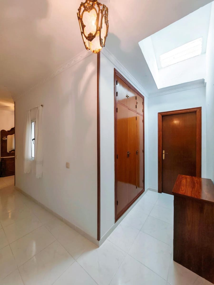 4 quarto Casa em Banda para venda em Vejer de la Frontera com garagem - 340 000 € (Ref: 9759129)
