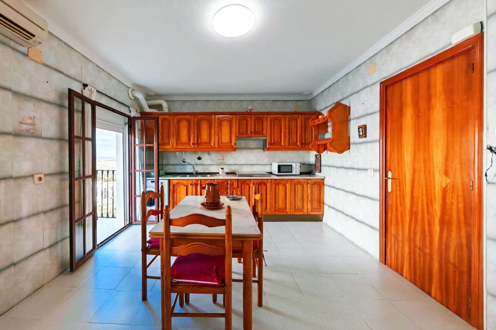 4 quarto Casa em Banda para venda em Vejer de la Frontera com garagem - 340 000 € (Ref: 9759129)
