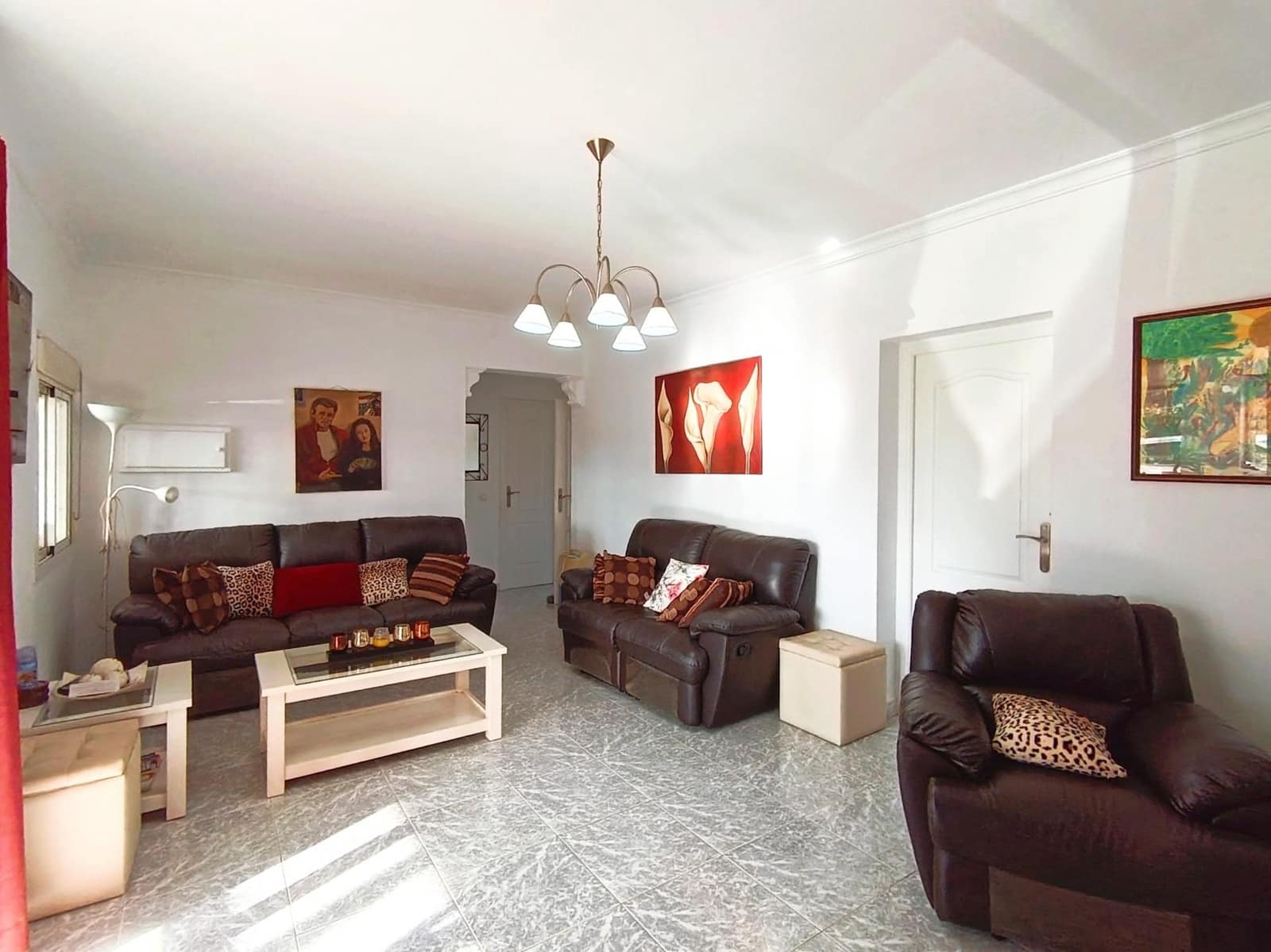 4 bedroom Villa for sale in Chiclana de la Frontera with pool garage - € 295,000 (Ref: 9794828)