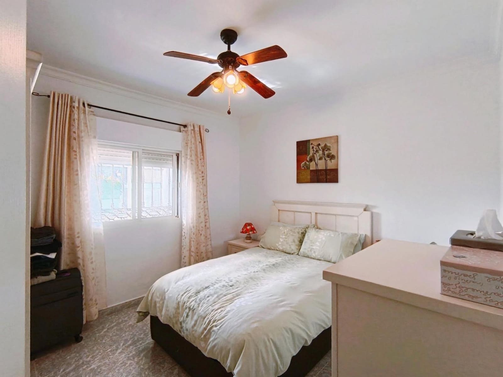 4 bedroom Villa for sale in Chiclana de la Frontera with pool garage - € 295,000 (Ref: 9794828)