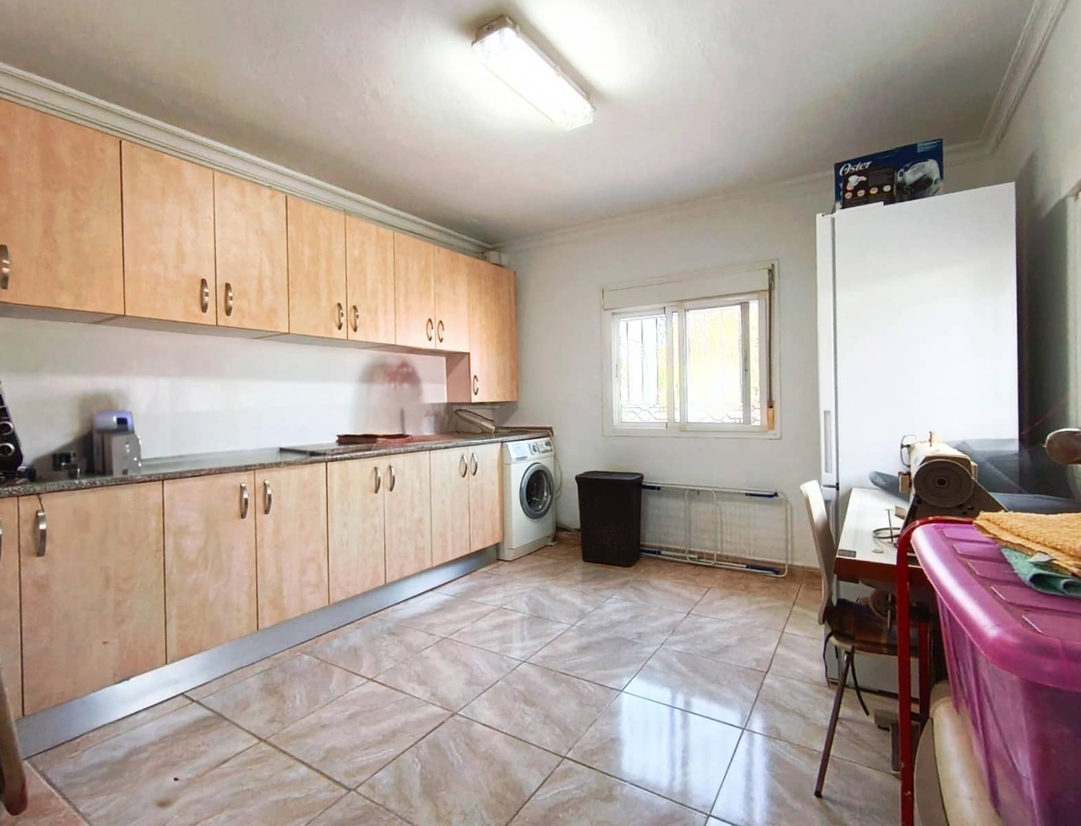 4 bedroom Villa for sale in Chiclana de la Frontera with pool garage - € 295,000 (Ref: 9794828)