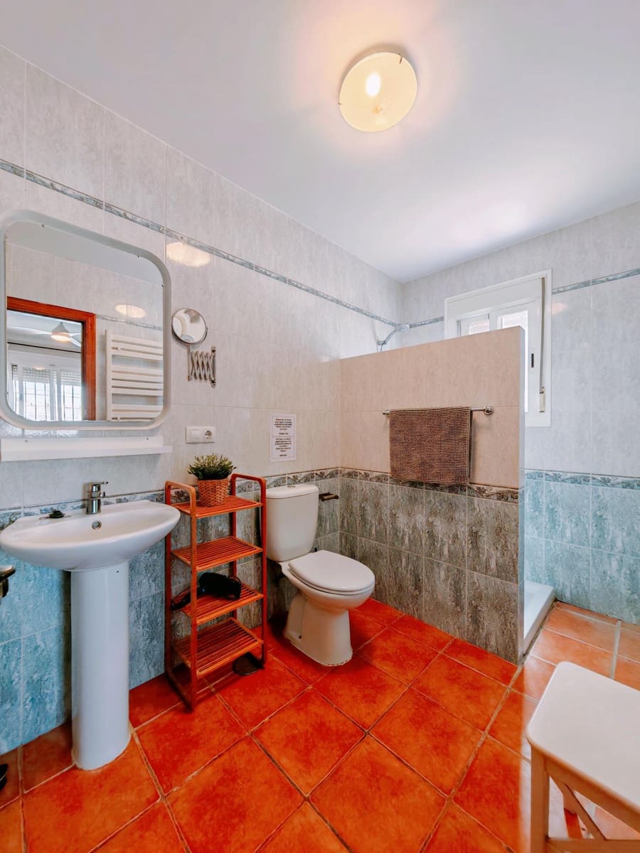 4 soveværelse Villa til salg i Chiclana de la Frontera med swimmingpool garage - € 362.000 (Ref: 9797250)