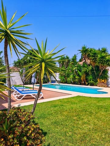4 soveværelse Villa til salg i Chiclana de la Frontera med swimmingpool garage - € 362.000 (Ref: 9797250)