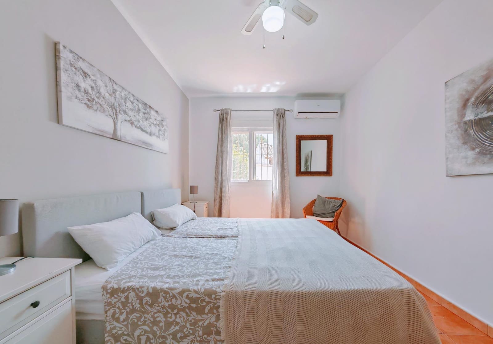 4 soveværelse Villa til salg i Chiclana de la Frontera med swimmingpool garage - € 362.000 (Ref: 9797250)