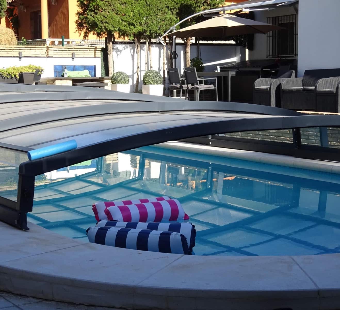 3 bedroom Villa for sale in Pago del Humo with pool - € 320,000 (Ref: 9839463)