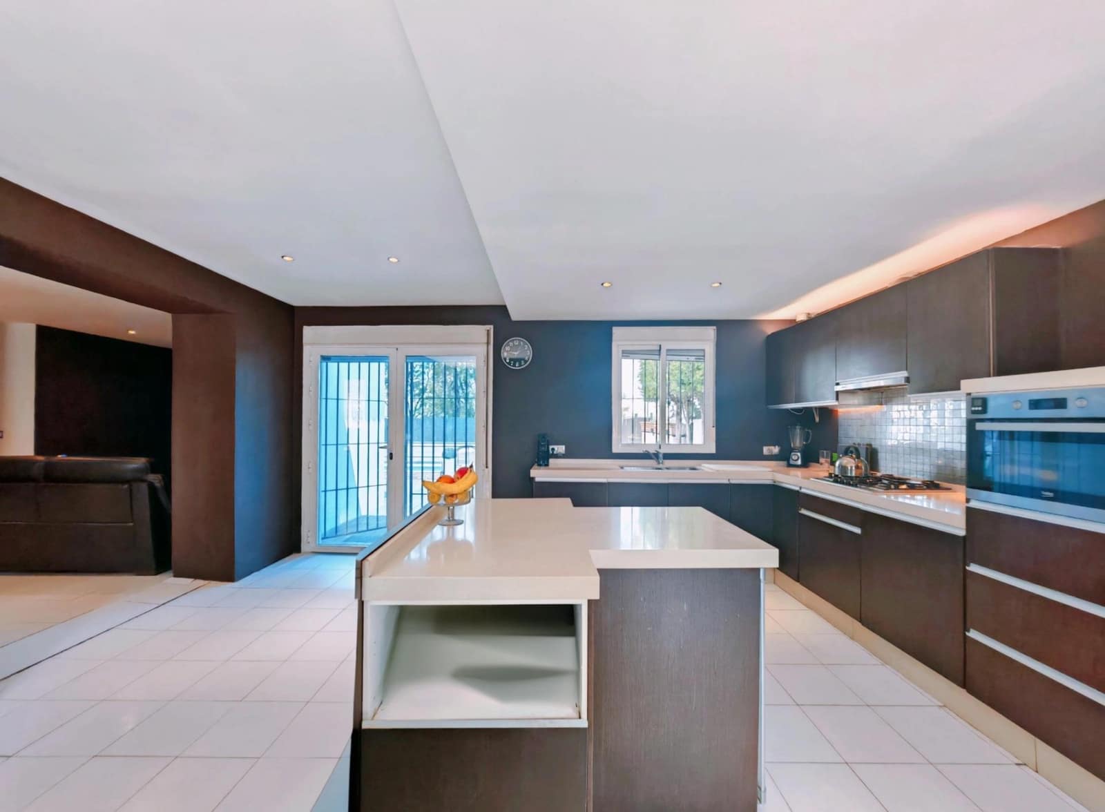 3 bedroom Villa for sale in Pago del Humo with pool - € 320,000 (Ref: 9839463)