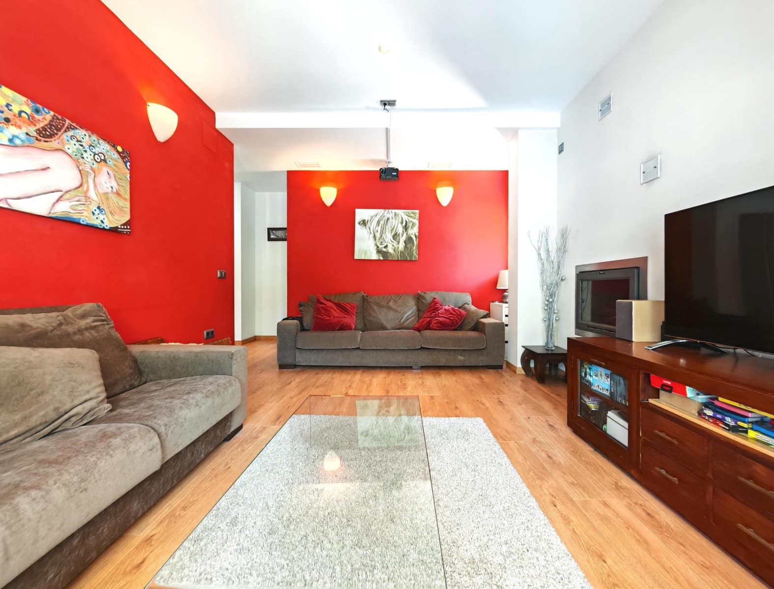4 bedroom Villa for sale in Chiclana de la Frontera with pool garage - € 599,000 (Ref: 9855618)