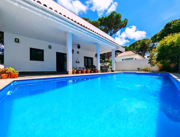 4 camera da letto Villa in vendita in Chiclana de la Frontera con piscina garage - 599.000 € (Rif: 9855618)