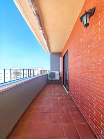 3 chambre Penthouse à vendre à Puerto Real avec piscine garage - 345 000 € (Ref: 9865361)