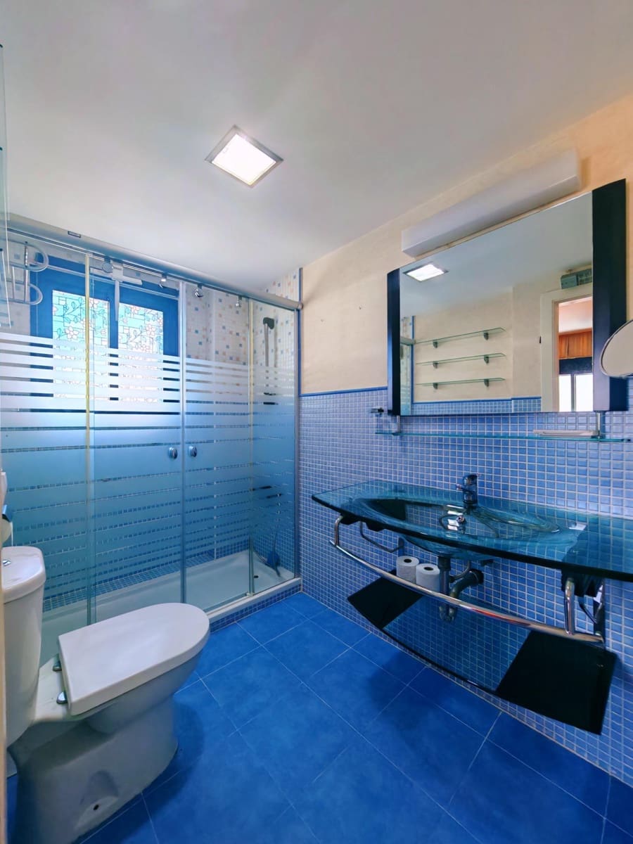 3 bedroom Penthouse for sale in Puerto Real with pool garage - € 345,000 (Ref: 9865361)