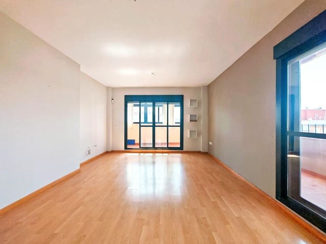 3 chambre Penthouse à vendre à Puerto Real avec piscine garage - 345 000 € (Ref: 9865361)