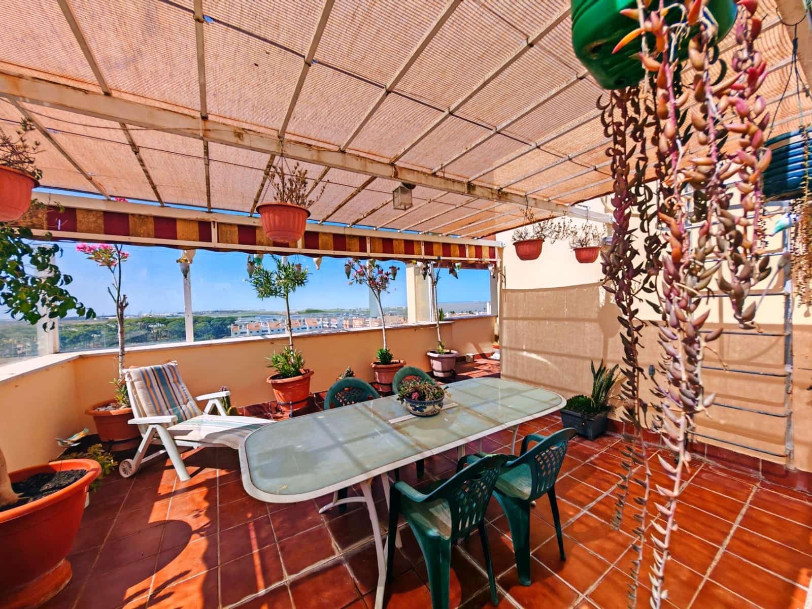 3 bedroom Penthouse for sale in Puerto Real with pool garage - € 345,000 (Ref: 9865361)