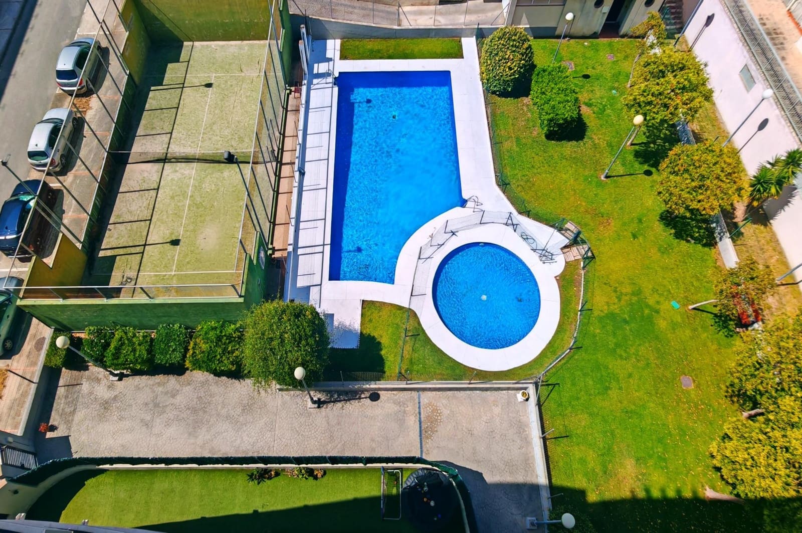 3 bedroom Penthouse for sale in Puerto Real with pool garage - € 345,000 (Ref: 9865361)