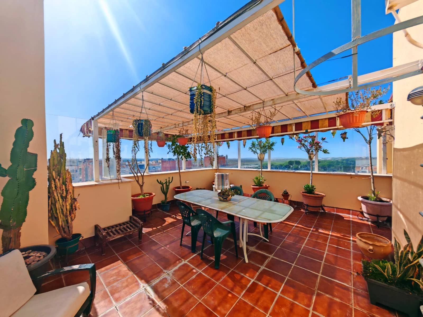 3 bedroom Penthouse for sale in Puerto Real with pool garage - € 345,000 (Ref: 9865361)
