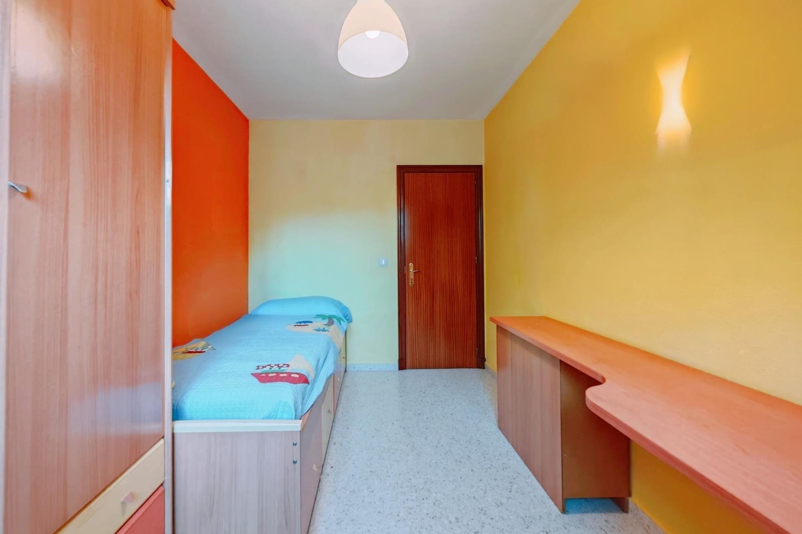 4 bedroom Flat for sale in Jerez de la Frontera with pool garage - € 182,000 (Ref: 9884952)