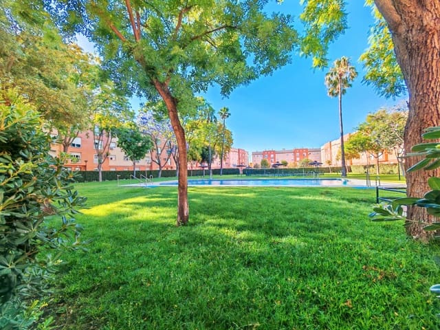 4 quarto Apartamento para venda em Jerez de la Frontera com piscina garagem - 182 000 € (Ref: 9884952)