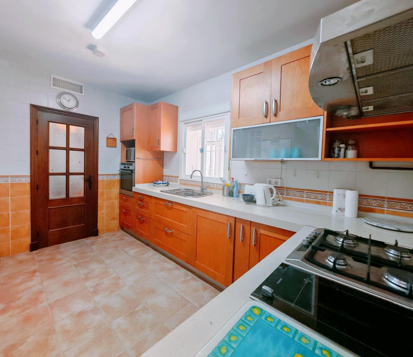 3 bedroom Villa for sale in El Puerto de Santa Maria with pool - € 235,000 (Ref: 9929516)